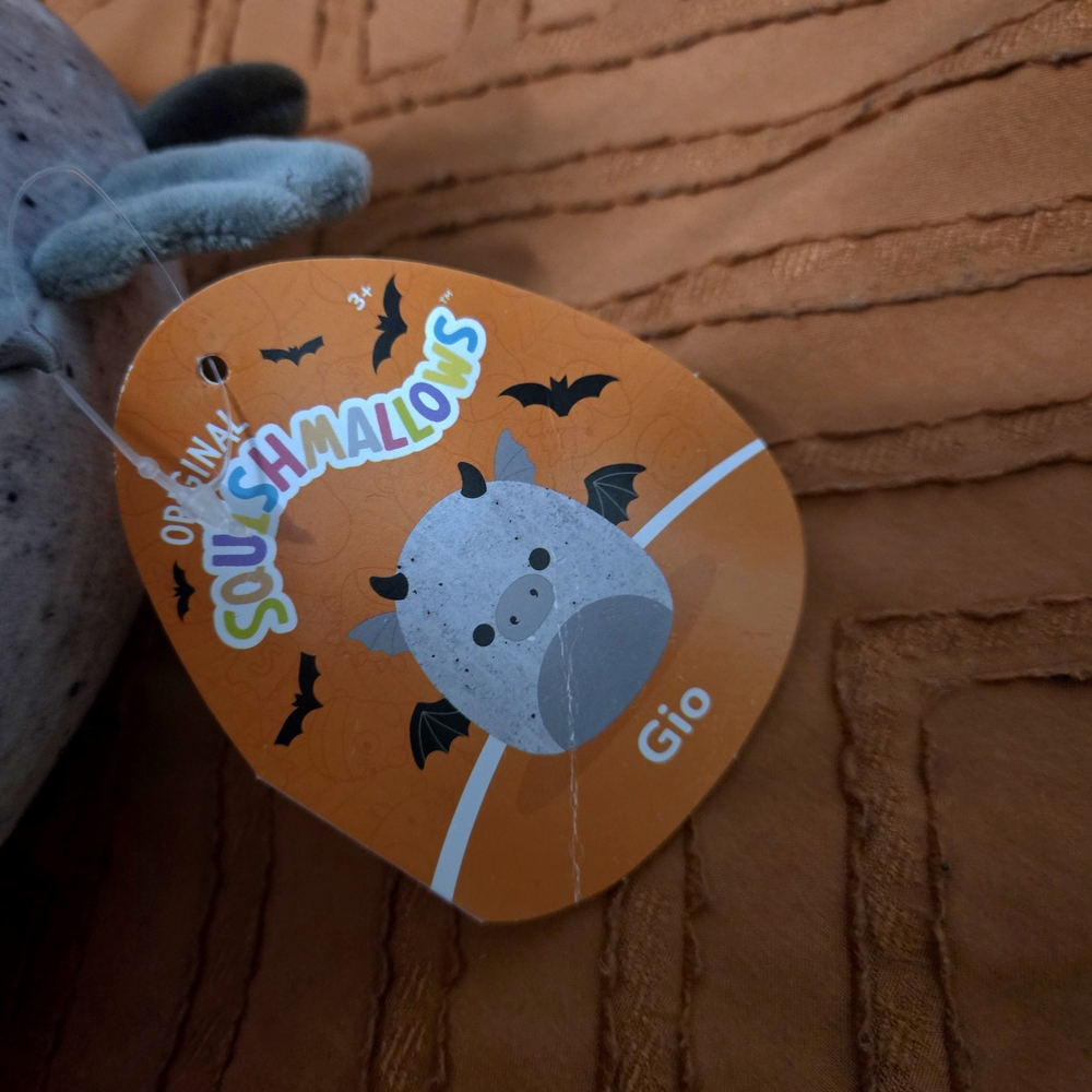 Halloween Squishmallow Gio The Gargoyle 7In. - Picture 2 of 4